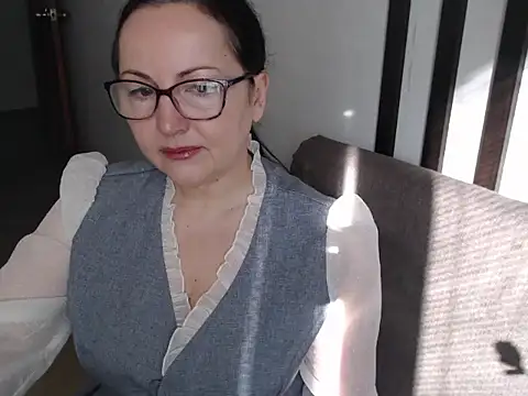 Snapshot of Alma44 chatting on March 11, 2026, 7:14 am Alma44 online show from March 11, 2026, 7:14 am