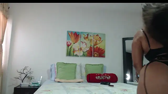 BombasticASSXXX online show from April 13, 2026, 8:58 pm