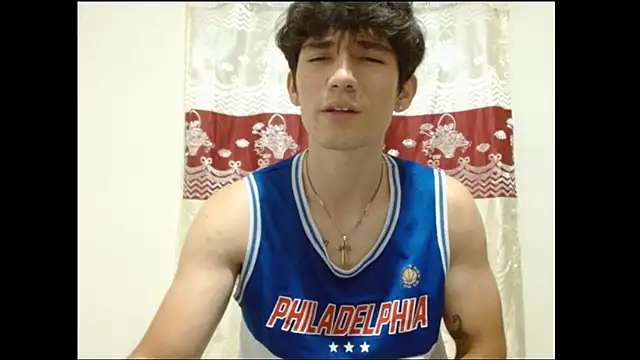 Snapshot of ChicoMaloFfF chatting on November 26, 2025, 2:01 am ChicoMaloFfF online show from November 26, 2025, 2:01 am