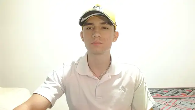 ChicoMaloFfF online show from April 17, 2026, 1:19 am