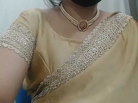 Snapshot of Lovely_Siri_23 chatting on August 1, 2026, 10:19 pm Lovely Siri 23 online show from August 1, 2026, 10:19 pm