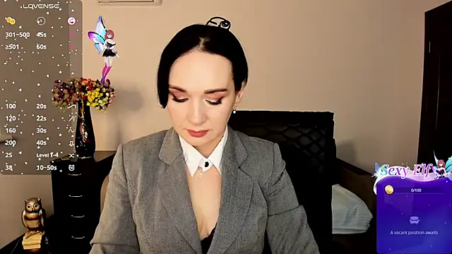 Snapshot of Sofia_Ford chatting on February 6, 2025, 1:32 pm Sofia Ford online show from February 6, 2025, 1:32 pm