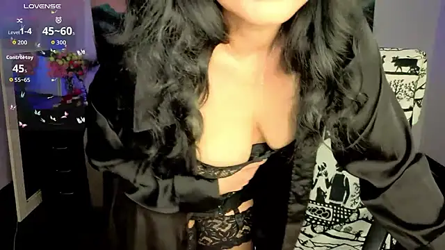 Sofia Ford online show from April 1, 2026, 1:52 pm