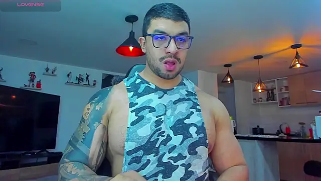 Snapshot of Michael_Diamond chatting on March 20, 2025, 3:02 am Michael Diamond online show from March 20, 2025, 3:02 am