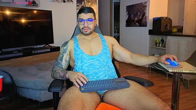 Snapshot of Michael_Diamond chatting on November 10, 2025, 4:00 am Michael Diamond online show from November 10, 2025, 4:00 am