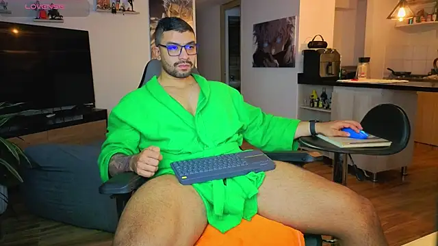 Snapshot of Michael_Diamond chatting on November 26, 2025, 3:18 am Michael Diamond online show from November 26, 2025, 3:18 am