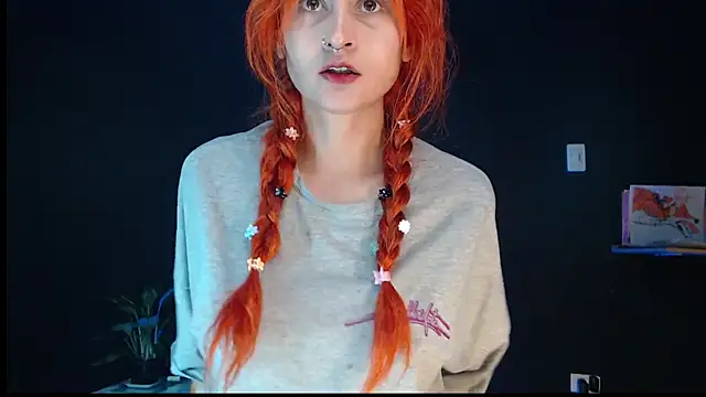 Snapshot of skinny_Raven chatting on October 7, 2025, 3:20 pm skinny Raven online show from October 7, 2025, 3:20 pm