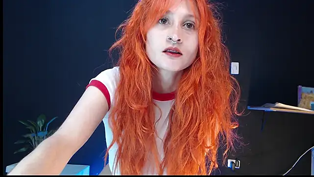 Snapshot of skinny_Raven chatting on October 15, 2025, 7:03 pm skinny Raven online show from October 15, 2025, 7:03 pm