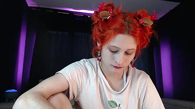 Snapshot of skinny_Raven chatting on November 27, 2025, 7:38 pm skinny Raven online show from November 27, 2025, 7:38 pm