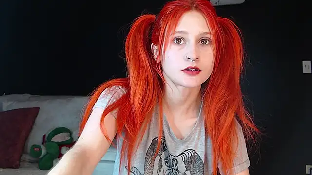 Snapshot of skinny_Raven chatting on December 20, 2025, 6:26 pm skinny Raven online show from December 20, 2025, 6:26 pm