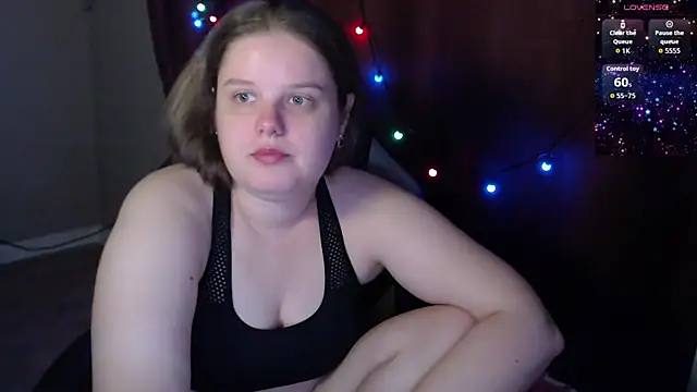 Snapshot of so_cute777 chatting on April 6, 2026, 8:21 pm so cute777 online show from April 6, 2026, 8:21 pm