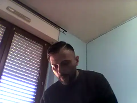 coppiasenzacensura online show from March 18, 2025, 12:14 pm
