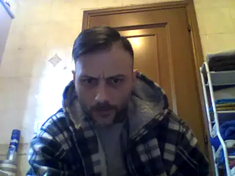 coppiasenzacensura online show from March 18, 2025, 10:04 pm