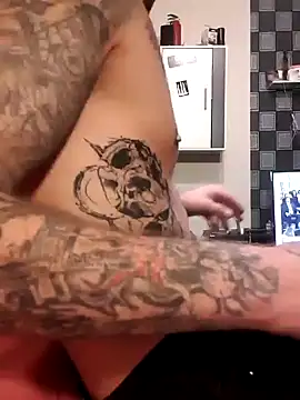 PIercingBoy38 online show from January 20, 2025, 9:22 pm