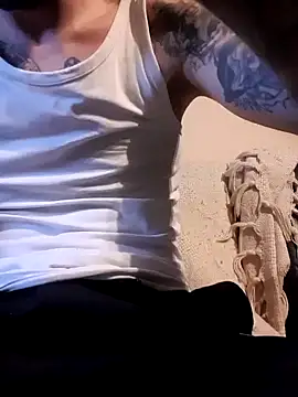 PIercingBoy38 online show from February 14, 2025, 3:58 pm