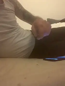 PIercingBoy38 online show from March 1, 2025, 1:53 am