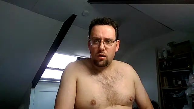 rdewaard81 online show from November 6, 2025, 8:04 am