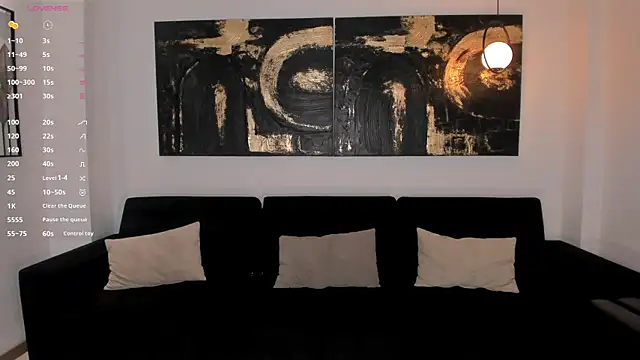 LizzHamilton   online show from March 6, 2026, 8:38 pm