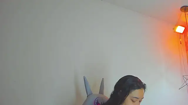 sayumi dirty online show from September 19, 2025, 12:17 pm