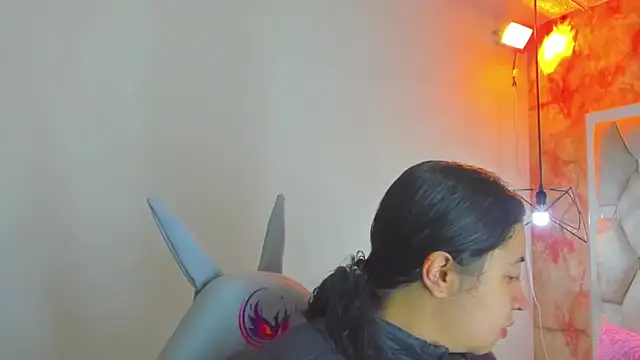 sayumi dirty online show from September 28, 2025, 11:59 am