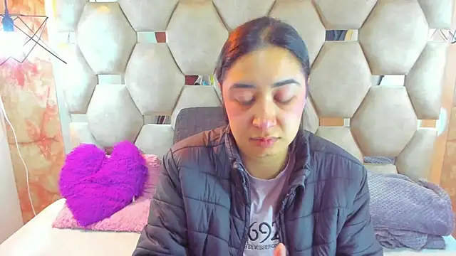 sayumi dirty online show from September 30, 2025, 12:10 pm