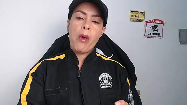 Snapshot of susana07 chatting on May 22, 2026, 12:11 pm susana07 online show from May 22, 2026, 12:11 pm