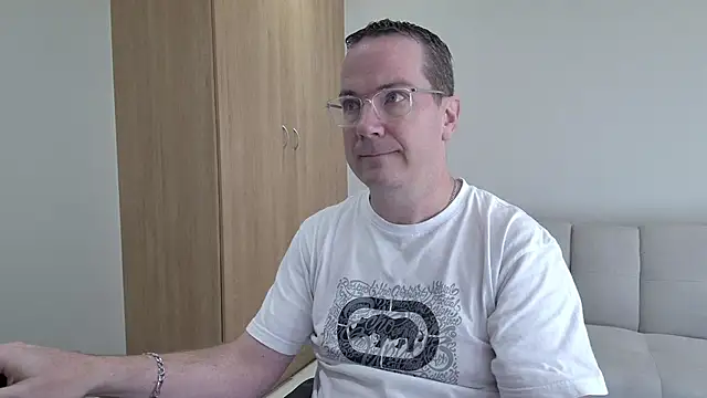 Snapshot of BrettJ81 chatting on May 16, 2026, 11:53 am BrettJ81 online show from May 16, 2026, 11:53 am