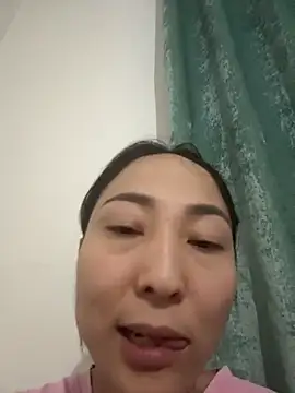 1reisatumi  online show from March 14, 2026, 4:23 pm