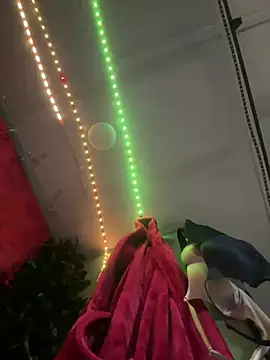 Snapshot of MadyTaylor chatting on December 14, 2024, 6:30 pm MadyTaylor online show from December 14, 2024, 6:30 pm