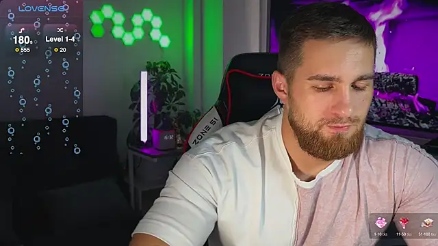 Sweeet  boy online show from December 17, 2025, 12:33 pm