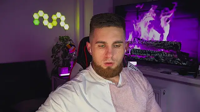 Sweeet  boy online show from December 21, 2025, 6:48 pm