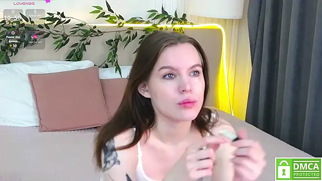 Snapshot of AmaliaBell chatting on October 26, 2025, 1:06 pm AmaliaBell online show from October 26, 2025, 1:06 pm