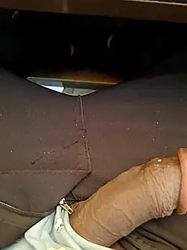 u wan me online show from February 9, 2026, 4:27 am