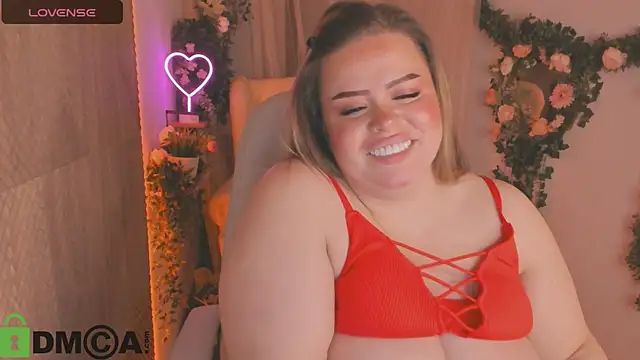 Snapshot of Sheila_queen_ chatting on December 15, 2024, 12:29 am Sheila queen online show from December 15, 2024, 12:29 am