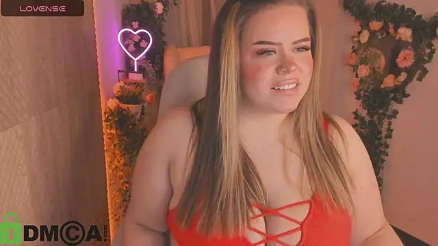 Snapshot of Sheila_queen_ chatting on December 15, 2024, 9:31 pm Sheila queen online show from December 15, 2024, 9:31 pm