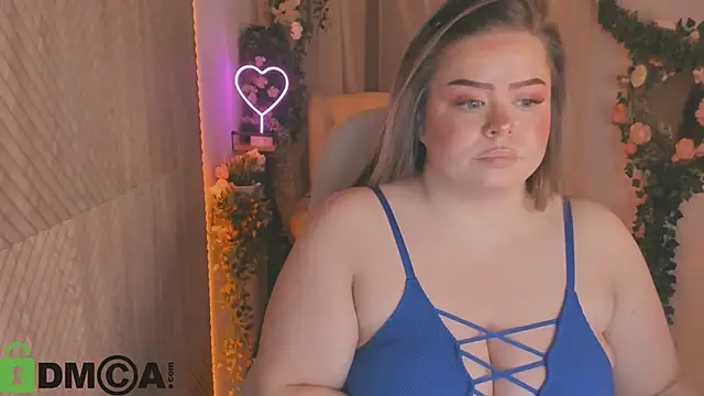 Snapshot of Sheila_queen_ chatting on February 10, 2025, 1:14 am Sheila queen online show from February 10, 2025, 1:14 am