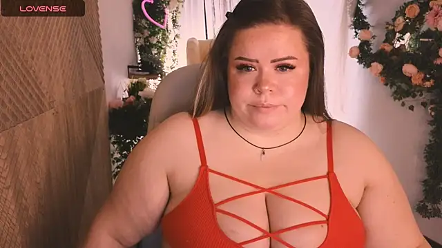 Snapshot of Sheila_queen_ chatting on November 12, 2025, 8:52 pm Sheila queen online show from November 12, 2025, 8:52 pm