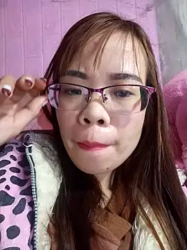 Snapshot of __Mai-love19__ chatting on February 3, 2025, 2:24 pm Mai-love19 online show from February 3, 2025, 2:24 pm