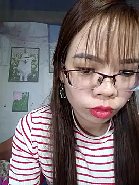 Snapshot of __Mai-love19__ chatting on February 14, 2025, 6:23 am Mai-love19 online show from February 14, 2025, 6:23 am