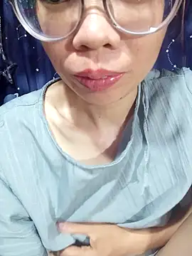   Mai-love19   online show from June 27, 2026, 5:12 am