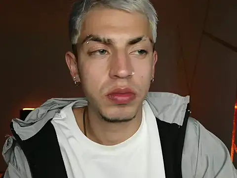 perlman gigolo2 online show from October 7, 2025, 2:09 am