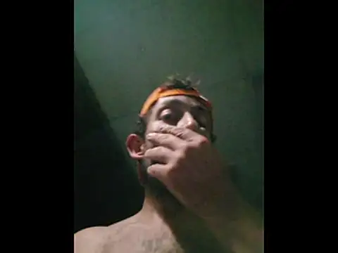 Snapshot of afTerparTycloudz chatting on June 26, 2026, 5:56 am afTerparTycloudz online show from June 26, 2026, 5:56 am