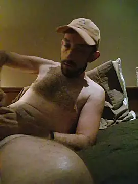 Snapshot of afTerparTycloudz chatting on July 13, 2026, 10:45 pm afTerparTycloudz online show from July 13, 2026, 10:45 pm