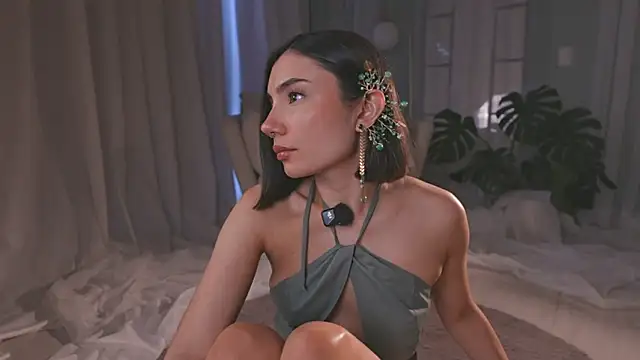 AmyArmstrong online show from April 6, 2026, 10:22 pm