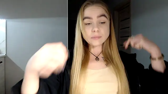 Snapshot of Sunbeam_ chatting on January 24, 2025, 8:22 pm Sunbeam online show from January 24, 2025, 8:22 pm