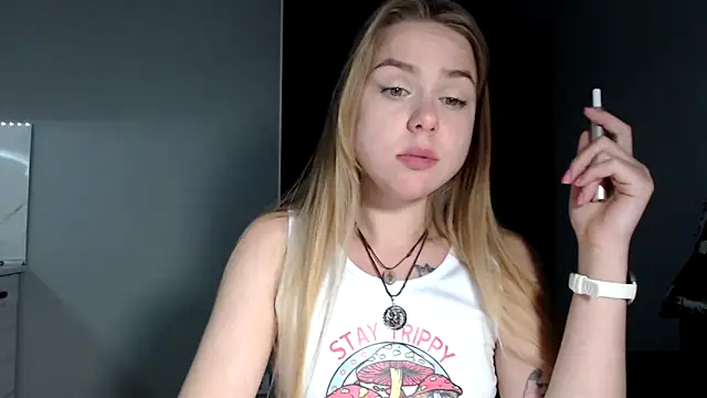 Snapshot of Sunbeam_ chatting on May 30, 2026, 9:12 pm Sunbeam online show from May 30, 2026, 9:12 pm