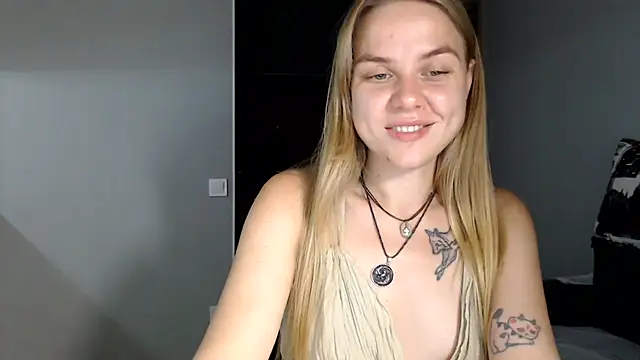 Snapshot of Sunbeam_ chatting on July 5, 2026, 9:55 pm Sunbeam online show from July 5, 2026, 9:55 pm