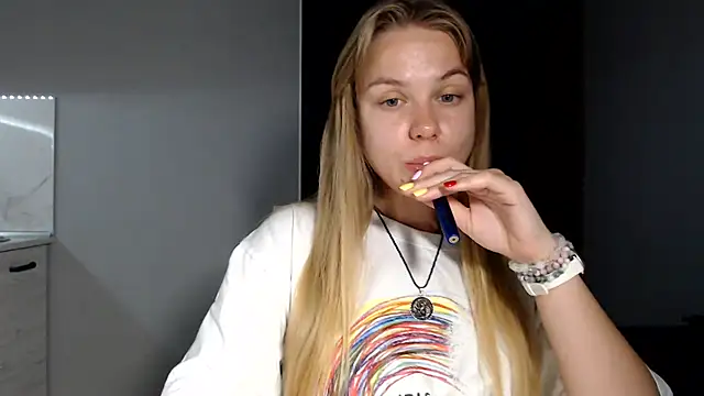 Snapshot of Sunbeam_ chatting on July 31, 2026, 9:03 pm Sunbeam online show from July 31, 2026, 9:03 pm