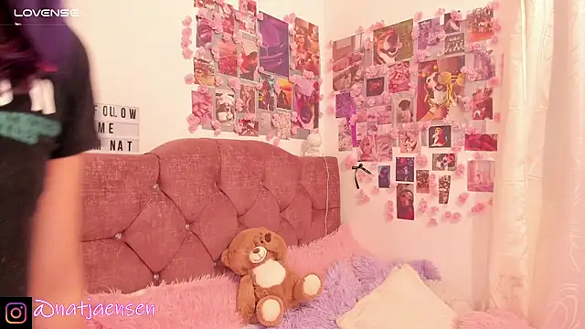 natalie jaensen online show from December 28, 2024, 12:04 am