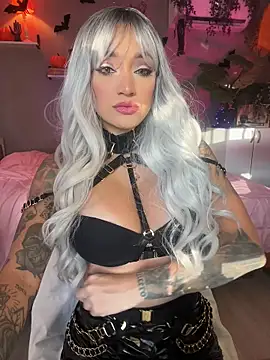 DaniDusan  online show from October 27, 2025, 10:03 pm